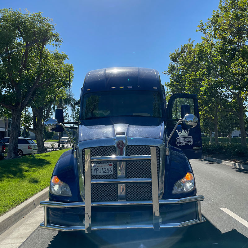 LKW-Frontschutzbügel aus Edelstahl