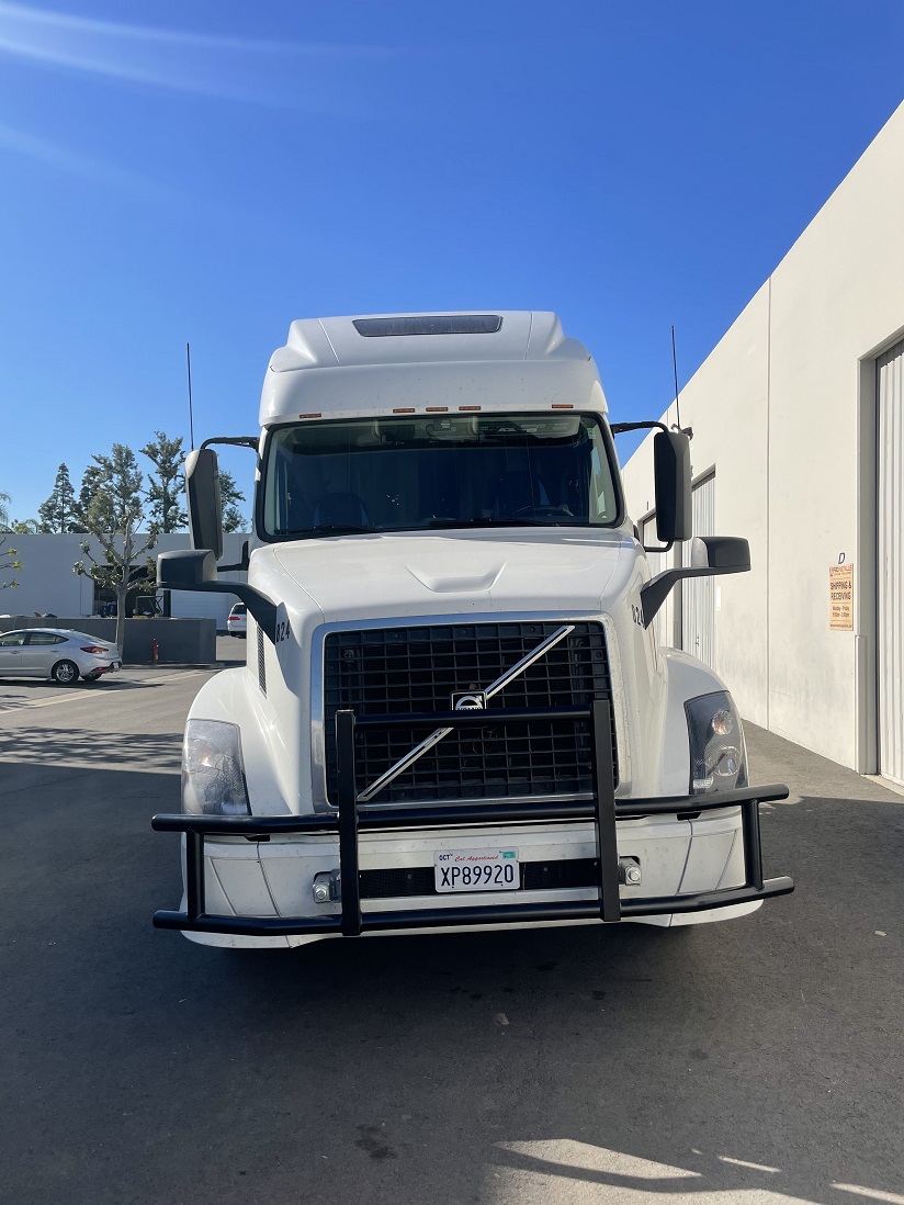 Freightliner Cascadia Freightliner Cascadia guardia de ciervos