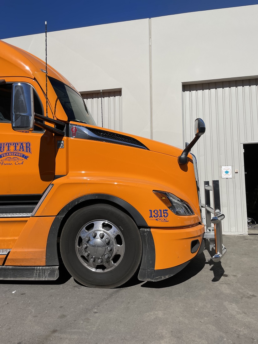 Protector de ciervos Kenworth para semirremolque