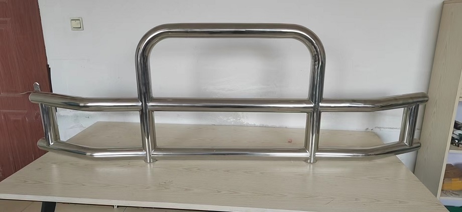 Freightliner Cascadia Deer Guard