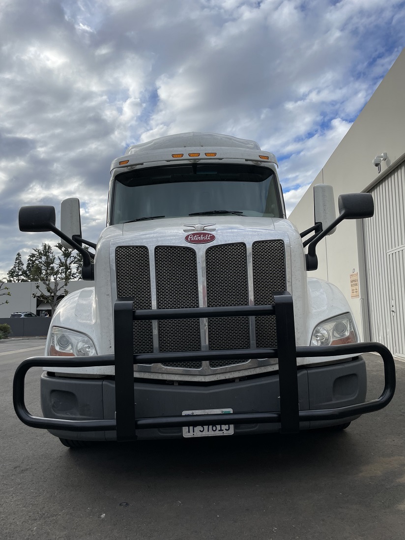 Bull Bar Freightliner Cascadia