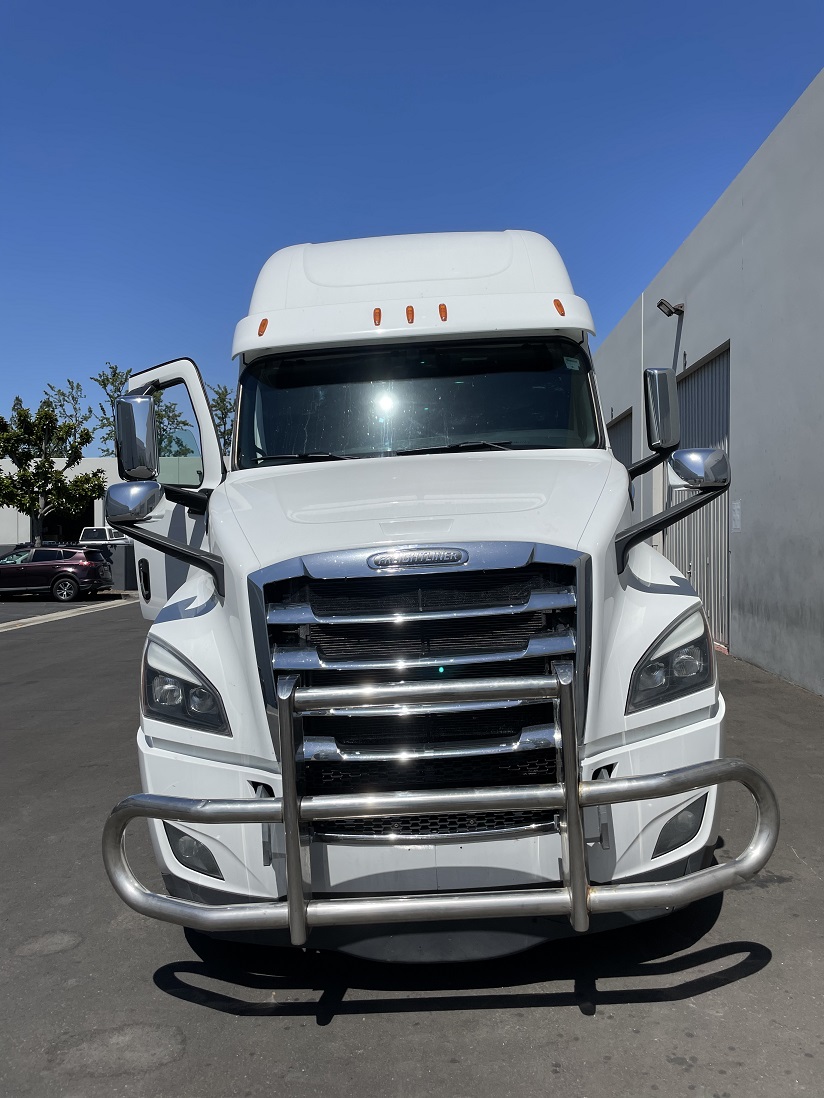 Kenworth 2015 Brush Guards