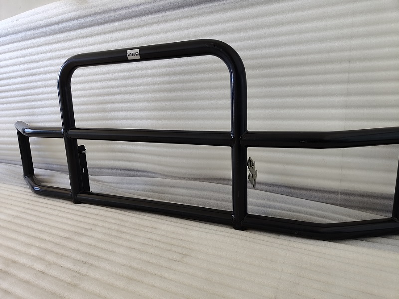 Protector de ciervo de hierro para semirremolque