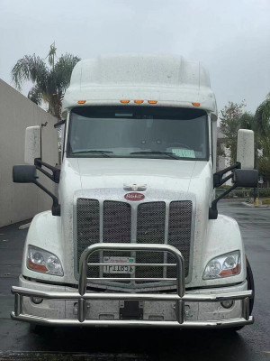 Protector de ciervos para camiones Volvo VN